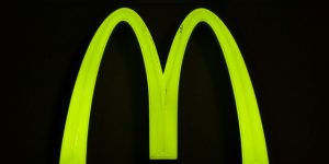 Αθέμιτη εκμετάλλευση φήμης της McDonald's από το σήμα MACCOFFEE
