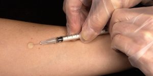Οι εμβολιασμοί του παιδιού είναι ζήτημα γονικής μέριμνας και όχι επιμέλειας